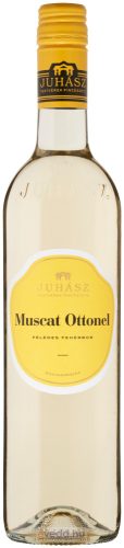 Juhász Muscat Ottonel 0,75L Félédes Fehér Bor (DRS)*